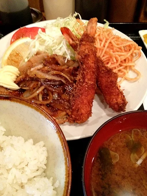 エビフライ生姜焼き定食|西山 哲明さん