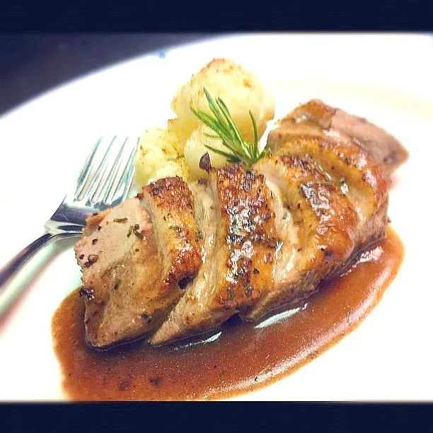 Orange Zest Duck Breast with Moscato Poached Cauliflower and Moscato Demi|wilfredoさん