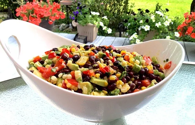 Summer vegetable salad with lime cayenne dressing|Dean M Rogersさん