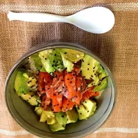 サーモンとアボカド丼|優水さん