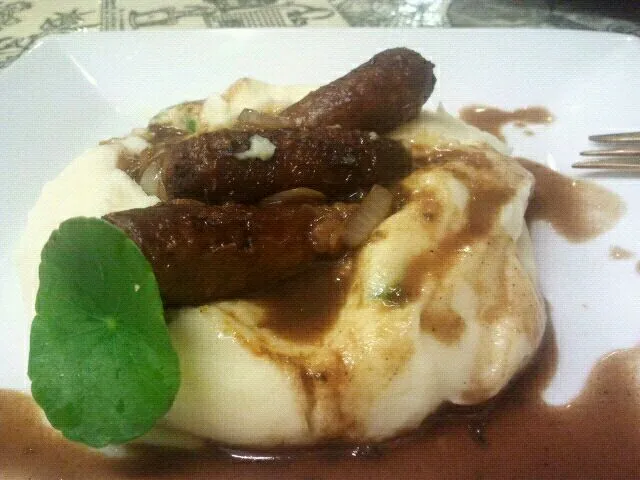 Sausages over Mashed Potato with Mystic Glaze|JeiFerさん