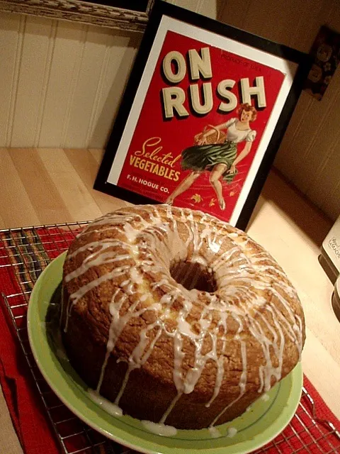 Lemon Ginger Bundt Cake|Luci Zoeさん