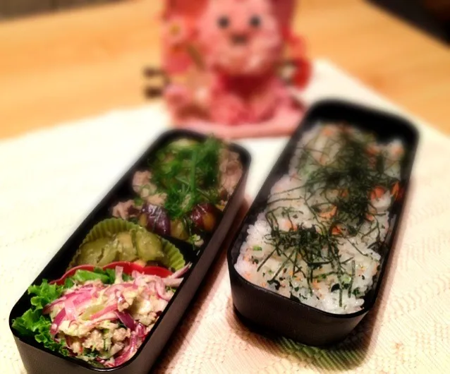 Snapdishの料理写真:茄子の豚しゃぶ塩ポン酢弁当|Cabezon.Nakamuraさん