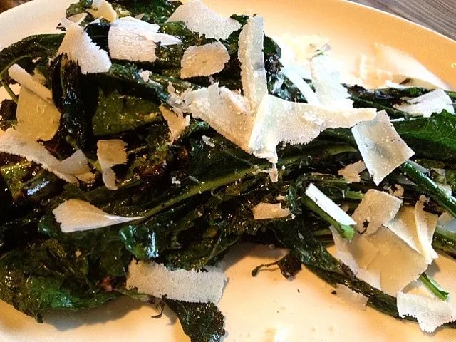 grilled kale salad|wendy sidewaterさん