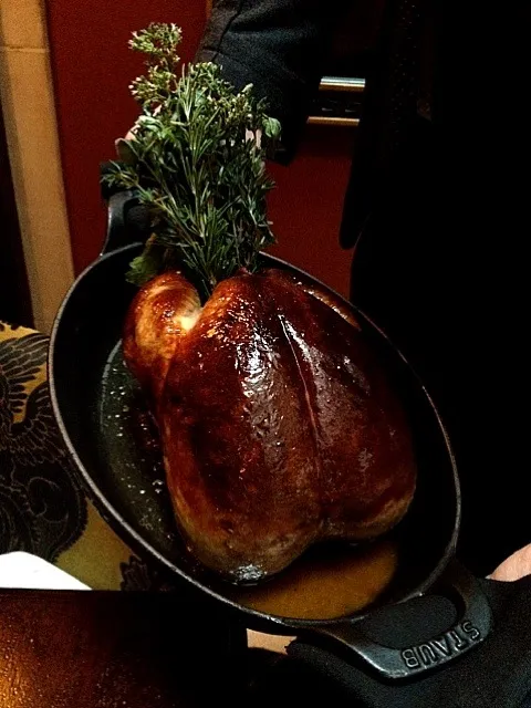 roast chicken for 2 with black truffle, foie gras and brioche|Nicoleさん