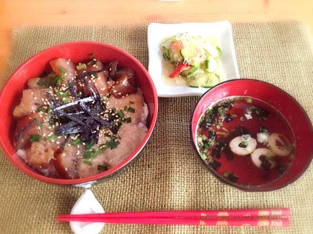 鉄火丼定食|古賀由紀子さん