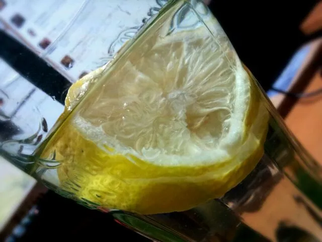 lemon water (no ice )T^T 레모에이드|Sammi Kwongさん