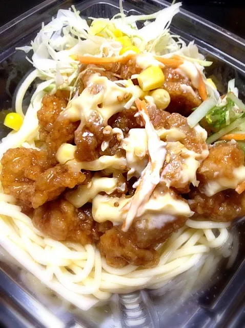 サラダランチ　甘辛鶏マヨのパスタサラダ|Kojiさん