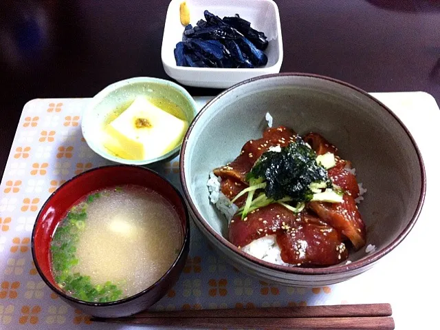 カツオ韓国風づけ丼|ayAkaさん