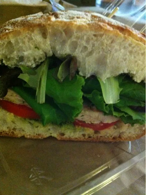 chicken pesto sandwich|helsieさん