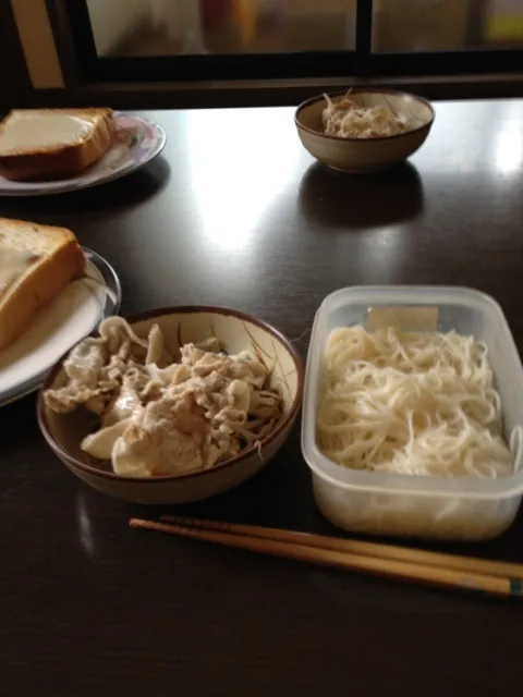 豚しゃぶ、そうめん|おぎしょーさん