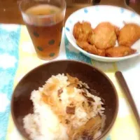 Snapdishの料理写真:すき焼き丼＆薩摩揚げ