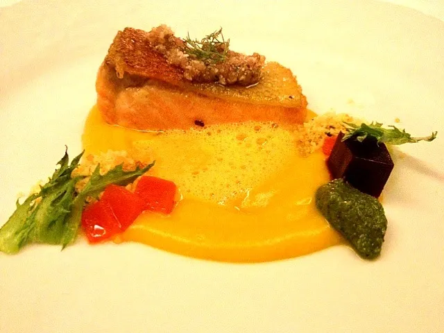 fresh trout with pumpkin puree|elwood kelly liaoさん