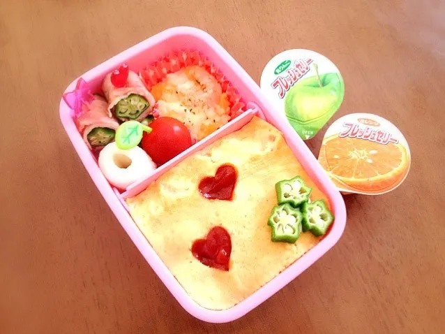 Snapdishの料理写真:0809娘の学童弁当|しのぶーさん