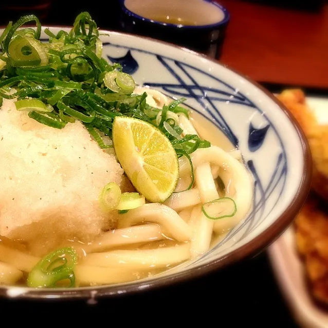 Snapdishの料理写真:おろし醤油温うどん＊丸亀製麺|mackoさん