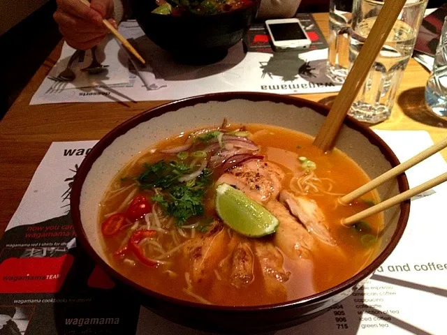 Snapdishの料理写真:chilli chicken ramen soup|hasan tuna settarさん