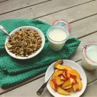 blueberry and pistachio granola|Becky Rosenthalさん