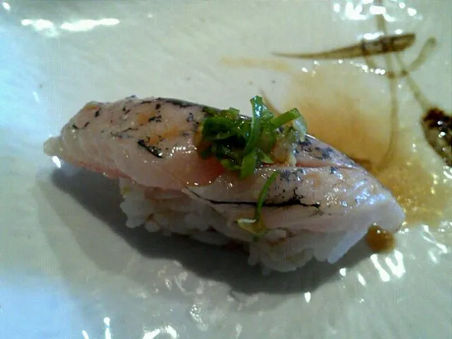 spanish mackerel sushi|toshika nakaoさん