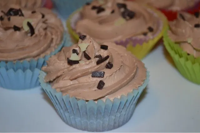 Banana cupcakes with mascrapone frosting|liisさん