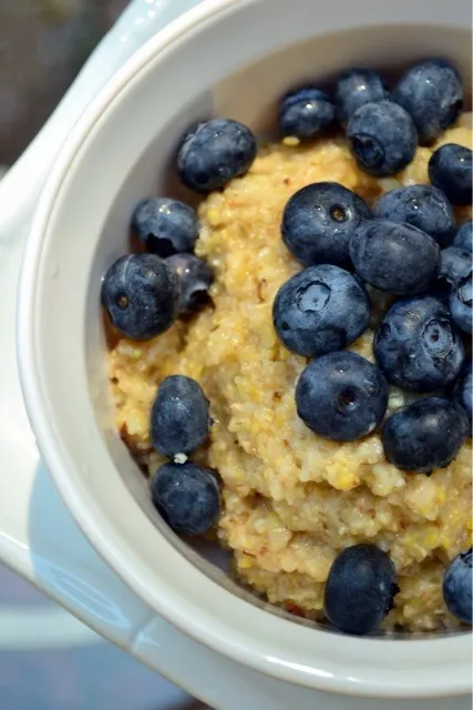 Snapdishの料理写真:Hot cereal with blueberries|liisさん