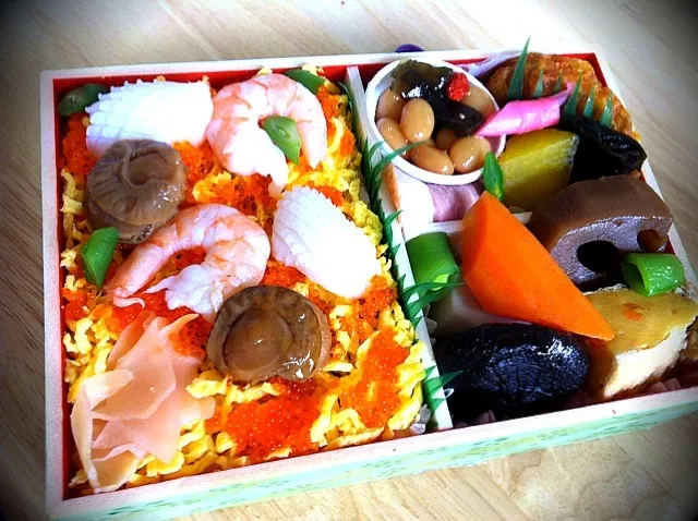 Snapdishの料理写真:なだ万のお弁当♪|Mikkaさん