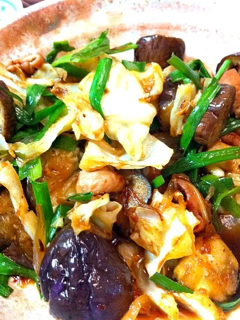6歳の息子が作った創作料理。ホルモンの野菜炒め|チェリリリーさん