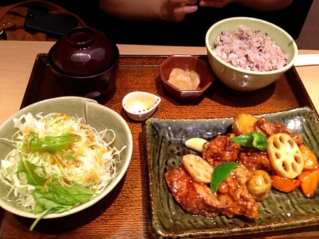 黒酢鶏肉定食|7aさん