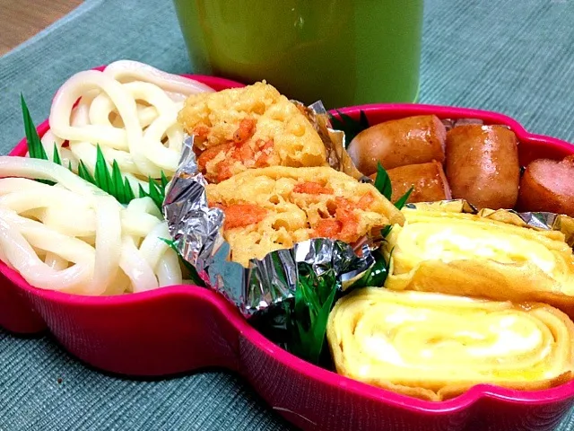 今日の息子のお弁当☆温かいうどんのリクエスト♪|satomiさん