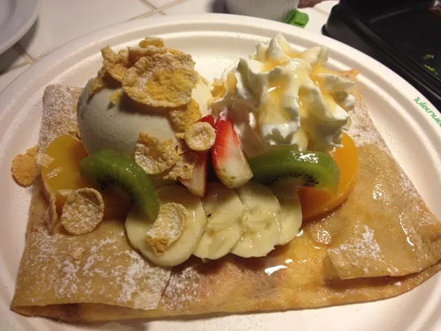 Fruit crepe|Vatchariya Ngaotheppitakさん