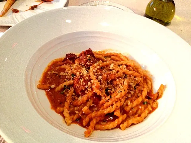 fusilli- octopus with bone marrow sauce|seykさん