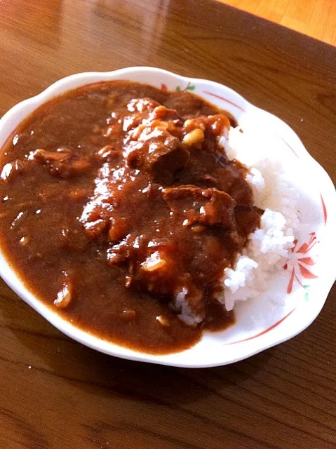 我が家のこだわりカレー  角切りお肉が、ゴロゴロ！|さりえりさん