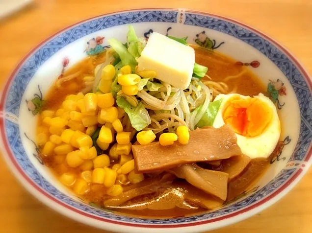 味噌バターコーンラーメン|よしさん