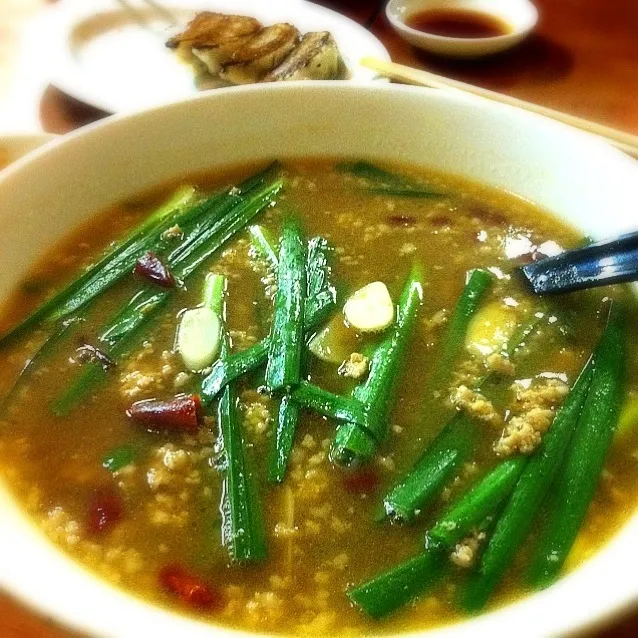 深夜の台湾ラーメン|ちっきーさん