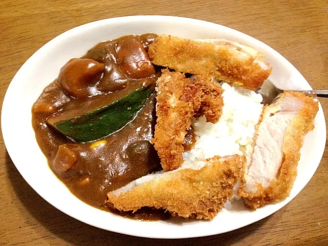 Snapdishの料理写真:カツカレー♡|さく❀✿さん