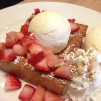 Snapdishの料理写真:Shibuya Honey Toast|ninnateさん