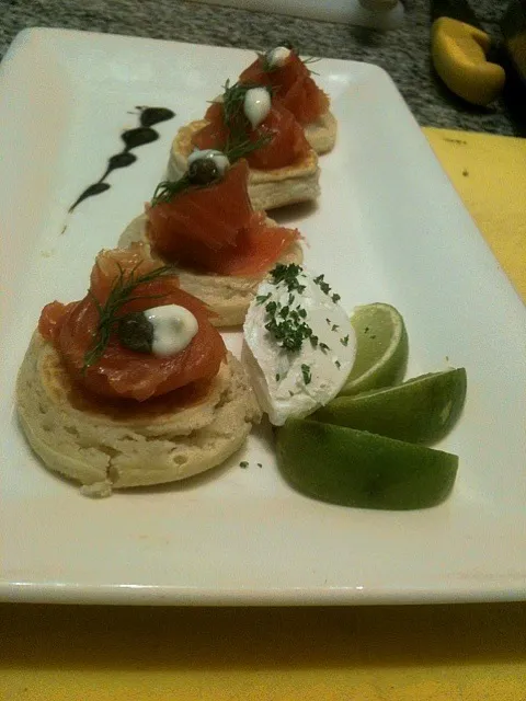 smoked salmon blinis|HKさん