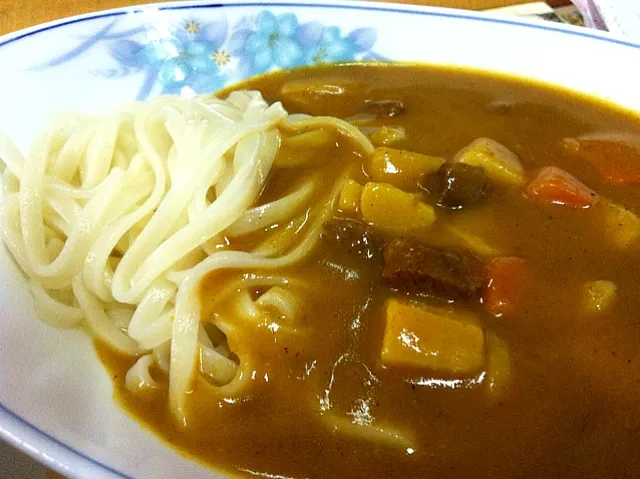 homemade curry beef udon|boneyingさん