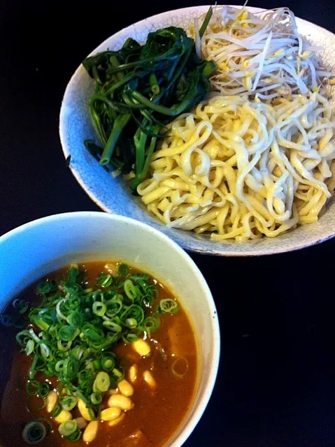 魚貝味噌仕立てのつけ麺|ユーリーさん