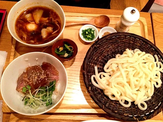 昨日の夜ご飯 おぼんdeこぼん うどん|りすなさん