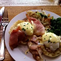 eggs benedict|Becky Rosenthalさん