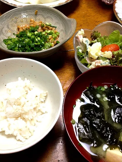 納豆ご飯と味噌汁|まゆさんさん