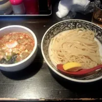 Snapdishの料理写真:牛ホルモンのつけ麺（ホルモン増量）|池田　一弥さん