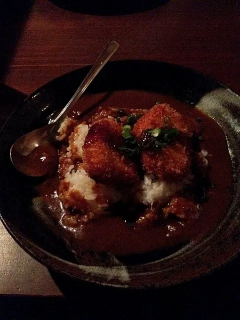 サーモンクリームコロッケカレー|オカダユウさん