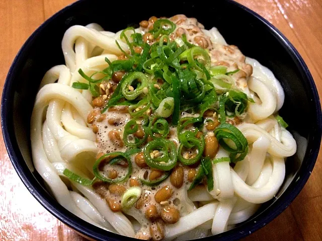 Snapdishの料理写真:納豆たまごうどん|ちかさん