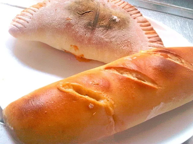 カルツォーネとストロンボーリ calzone n stromboli|Yumi Priceさん