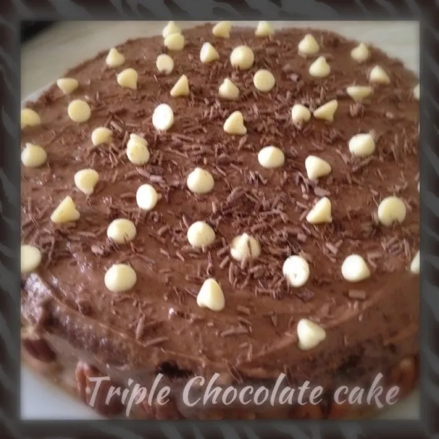 Tripple chocolate cake|Shazmaさん