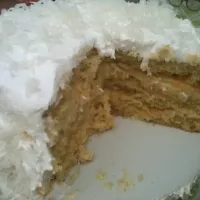 Snapdishの料理写真:coconut cake|Rachel Florezさん