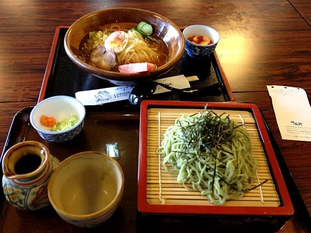 冷麺とわかめ中華ざるそば|kutsuna ippeiさん