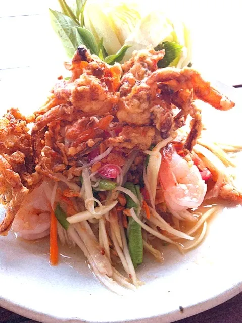 Snapdishの料理写真:papaya salad|chamaipornさん