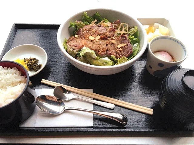 Snapdishの料理写真:ステーキ丼|ponyoさん